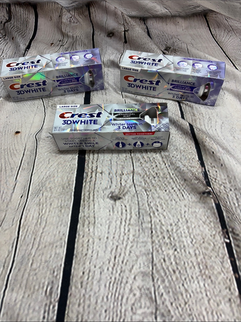 Crest 3D White Toothpaste
Luminous, purple and charcoal mint